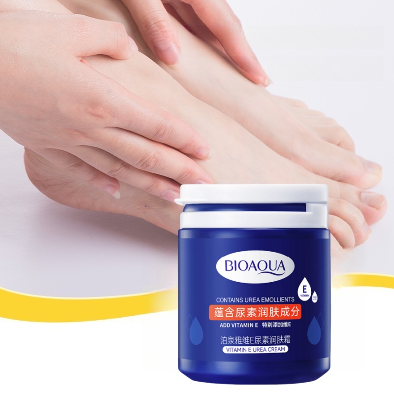 Urea Foot Cream - 170g ビタミンE尿素配合保湿フットクリーム、しっとり爽やかなテクスチャーで、塗った後もべたつかず、乾燥肌を改善し、肌に潤いを補給します。